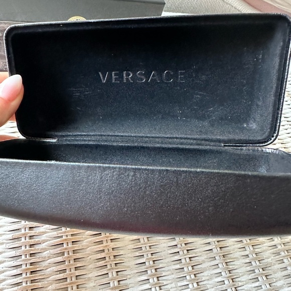 Versace sunglass eyeglass case - Picture 2 of 3